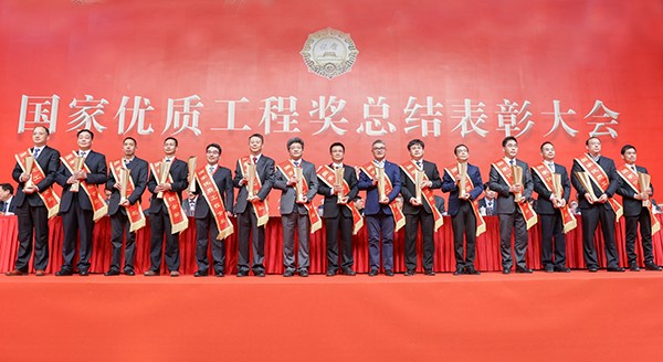 1577240195503551.jpg 新奥门2025资料1688